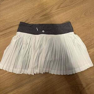 lululemon skirt